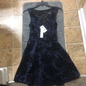 New dress that still has tags. Size xs